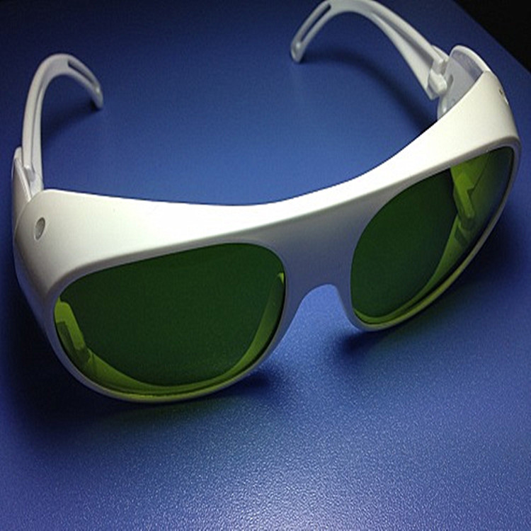 激光防護(hù)眼鏡安全檢測(圖1)