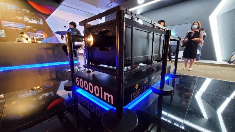 激光工程投影機(jī)檢測(cè)(圖1) 激光工程投影機(jī)檢測(cè)(圖1)