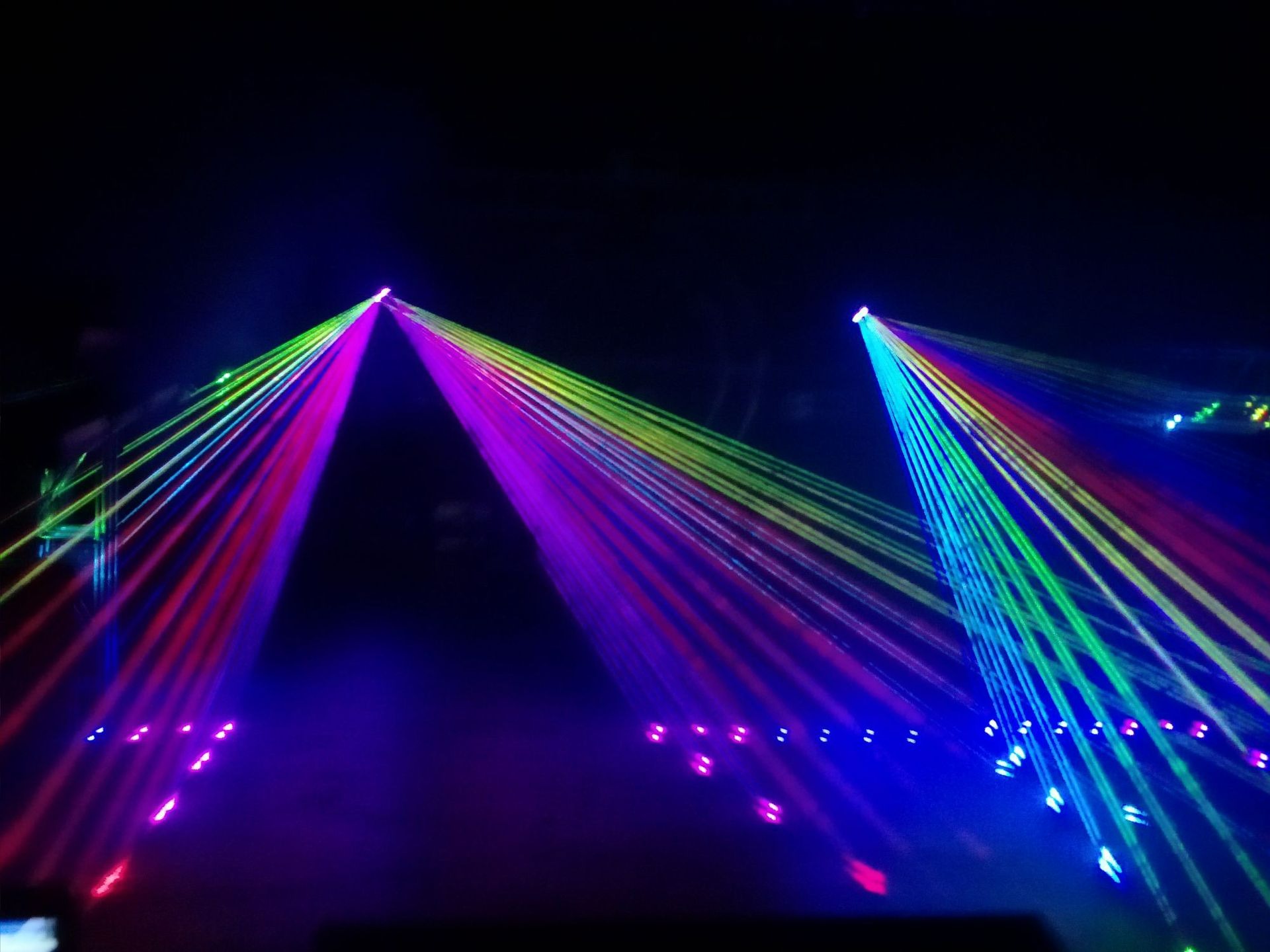 激光彩燈FDA認(rèn)證(圖1) 激光彩燈FDA認(rèn)證(圖1)