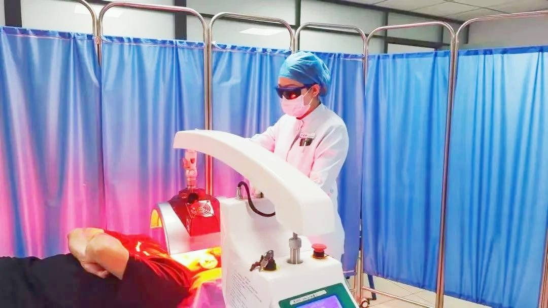 半導(dǎo)體激光光動力治療機(jī)檢測機(jī)構(gòu)(圖1)