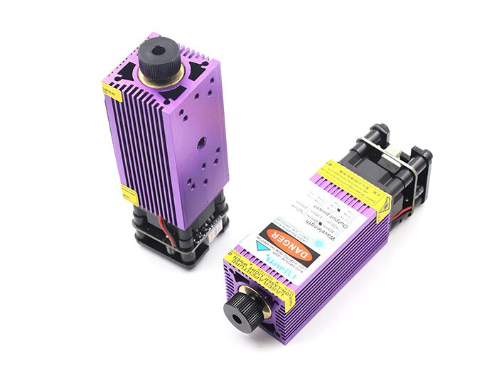 多模激光器為什么要進(jìn)行鎖模？(圖1)