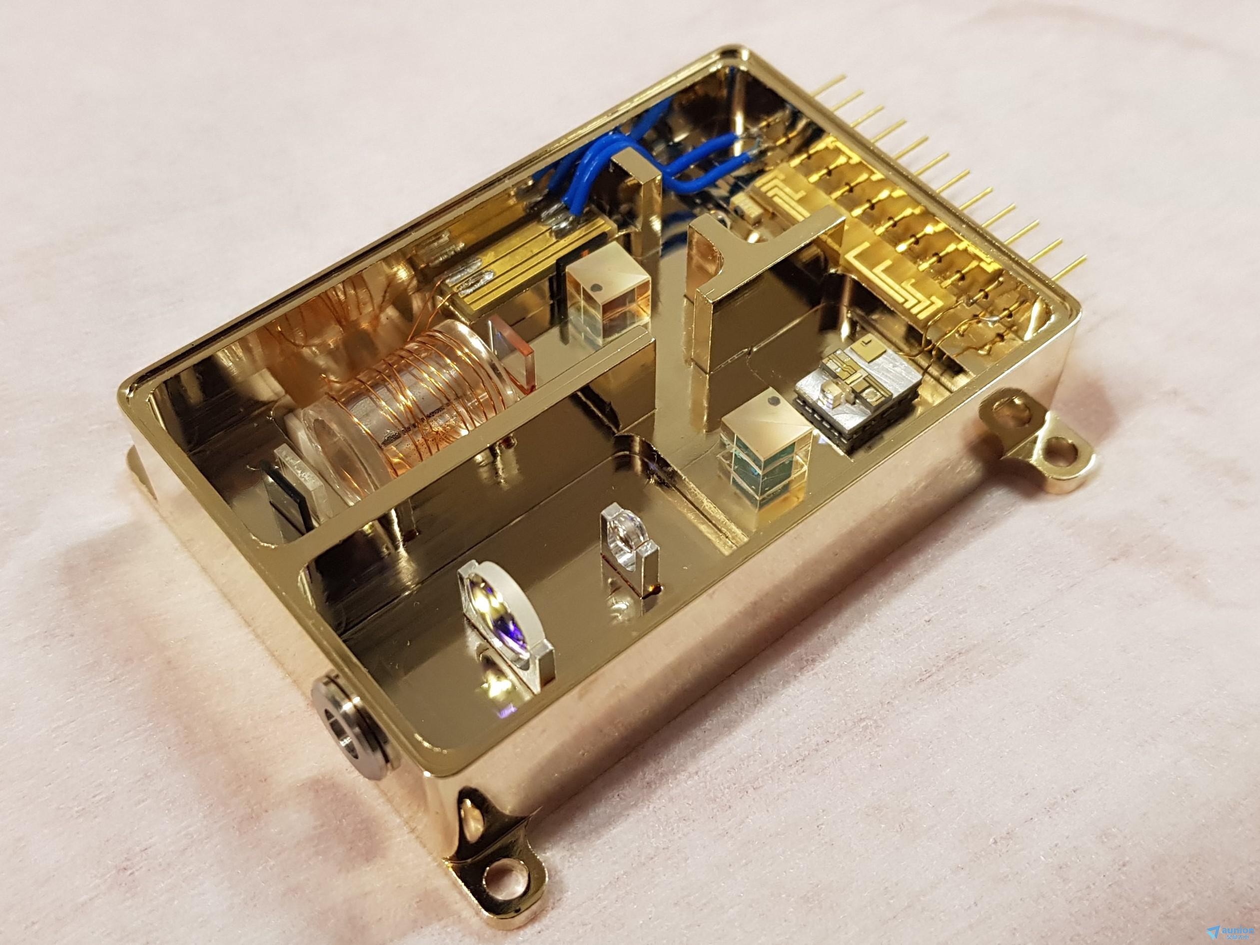 穩(wěn)頻器的作用是什么？穩(wěn)頻器的工作原理(圖1)